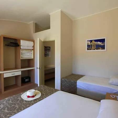Apart-hotel Sun & 3*