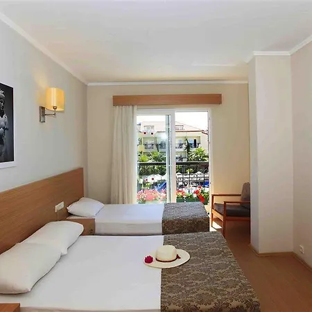 Apart-hotel Sun & 3*